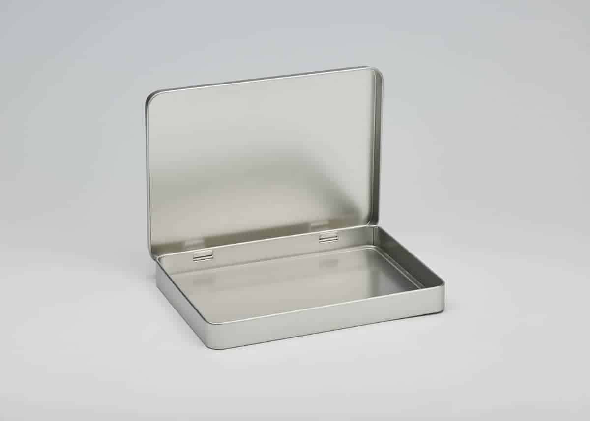 12 x PL726 Plain Silver A5 Tin with Hinged Lid 220x160x25mm 1.25 Per Tin the box